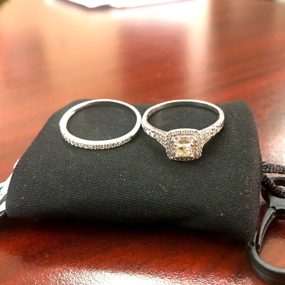 Wedding Ring Set - image 1